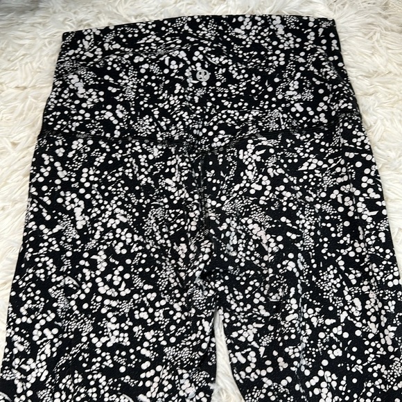 Lululemon Align Crop *21" Chirasu Black - Picture 4 of 7